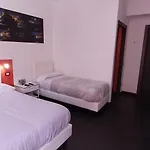 Elite 19